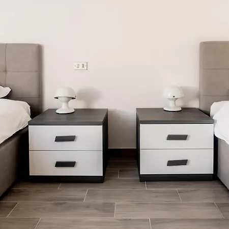 Casa Balbianella - By Lovecomo לנו