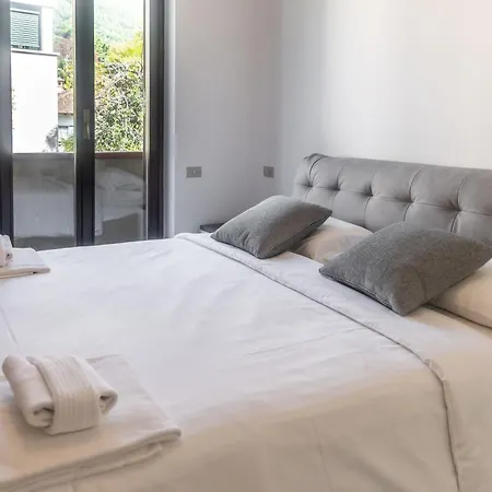 Casa Balbianella - By Lovecomo * לנו